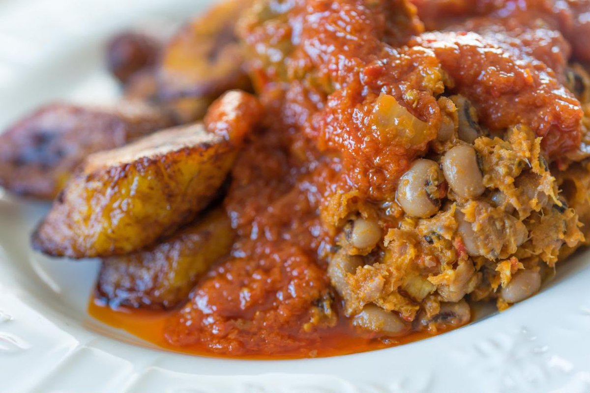 Ewa Aganyin beans with pepper sauce